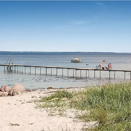 Halla - 250m From The Sea By Interhome *