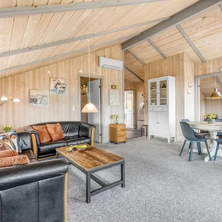 Dom wakacyjny Halla - 250m From The Sea By Interhome *