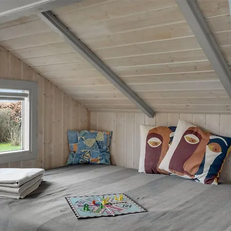 Halla - 250m From The Sea By Interhome Sjolund